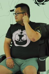 Gavin review photo