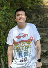 W.L. review photo