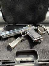 LeoGunner review photo