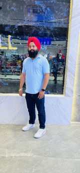 Harpreet Singh review photo