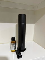 Leo review photo