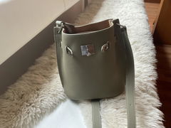 Review picture