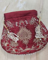 Dipesh review photo