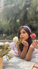 Khushboo review photo