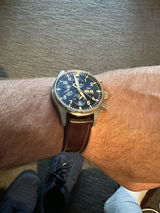 Julian Hohnen review photo