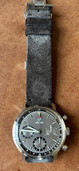 Leon Lopata review photo