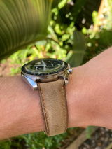 Simon review photo