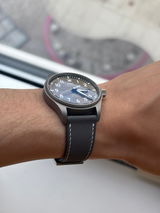 Mischa van der Goes review photo
