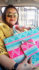 Anushri Joshi review photo