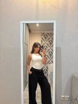 Ariana G. review photo