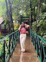 Manvi review photo