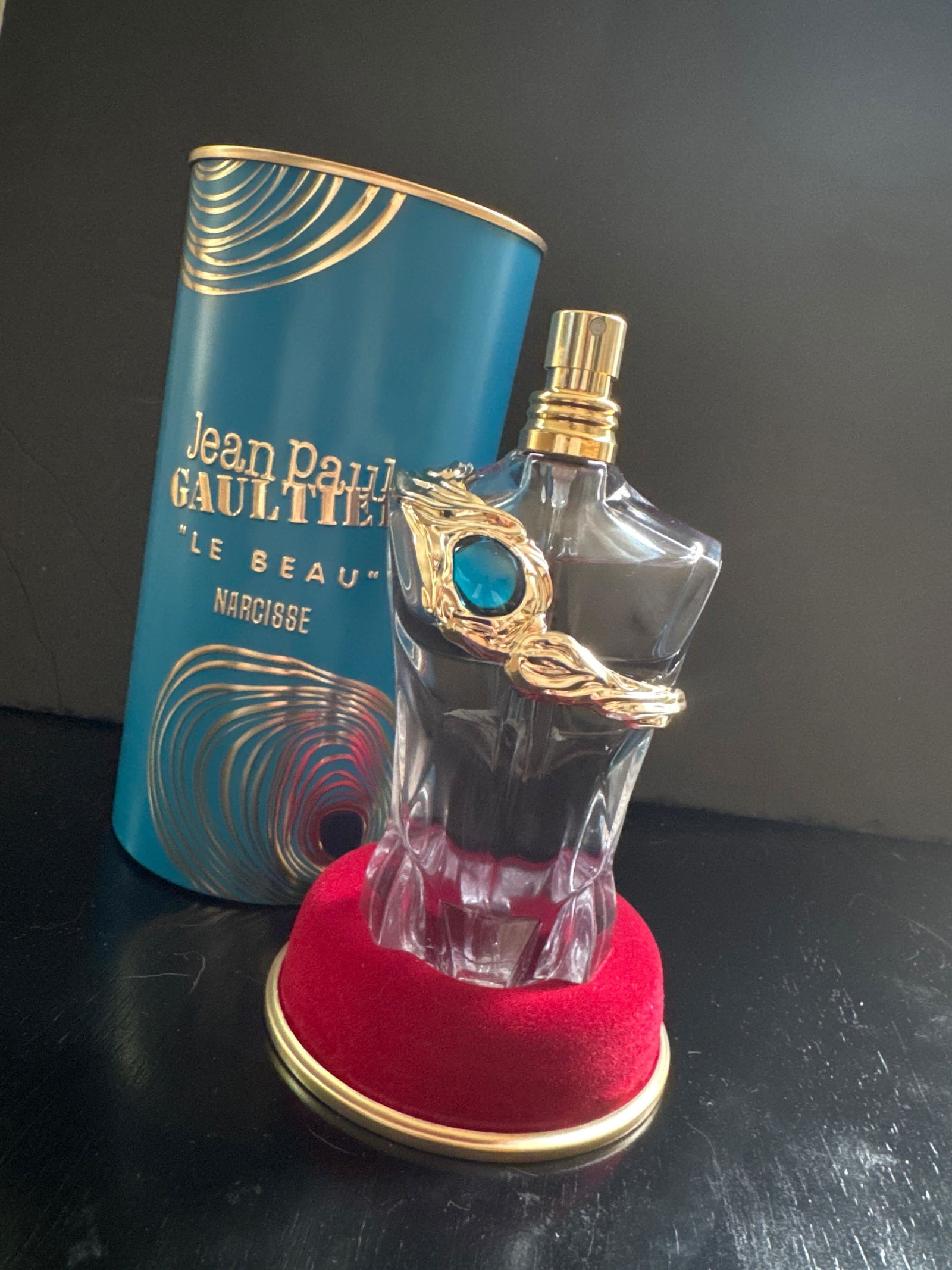 Le Male Le Parfum – Arvella Fragrance
