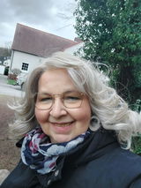 Doris Nüsgen review photo