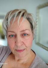 Petra Schmadtke review photo