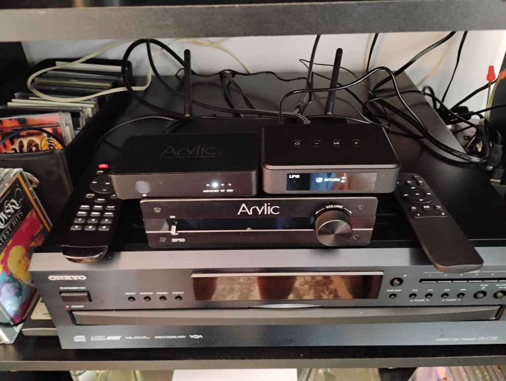 LP10 AirPlay 2 and Google Cast Music Streamer