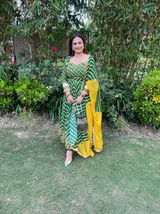 Akansha Baheti review photo
