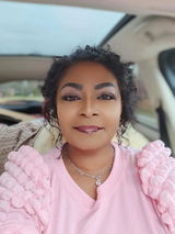 Khadedra S. review photo