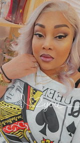 Lachoynn J. review photo