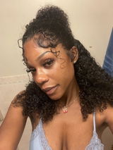 Cyrae R. review photo
