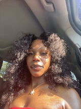 Cyrae R. review photo