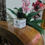R Divya review photo
