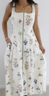 Valetta Sample review photo
