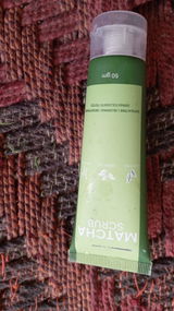 Farah Batool review photo