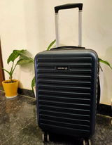 Navneet review photo