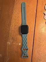 Debra Messinger review photo