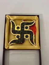 Divya Pandey review photo