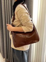 Capucine review photo