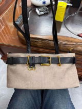 Annika review photo