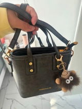 Vasanti L. review photo