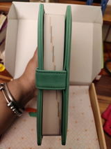 M. review photo