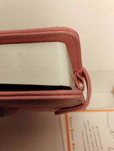 M. review photo