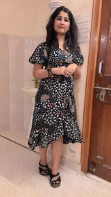 Himanshi Kataria review photo