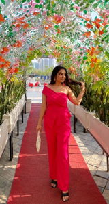 Hanisha Batra review photo