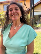 Ivonne Valdebenito review photo