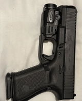 M.R. review photo