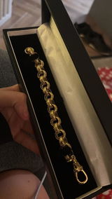 r review photo