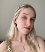 Chloe review photo