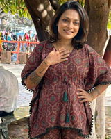 Leena Fernandes review photo