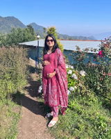 Divya Nair review photo