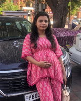 Anjali Tiwari review photo