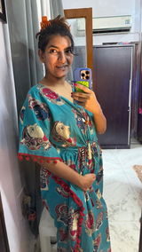 Shani review photo