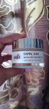 Saloni J. review photo