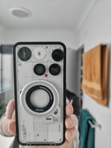 Declan Hegge review photo