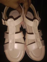 Nasreen review photo