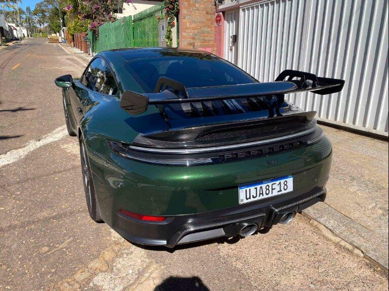 Porsche 911 / 992 – GT3 Style Carbon Fiber Wing & Base