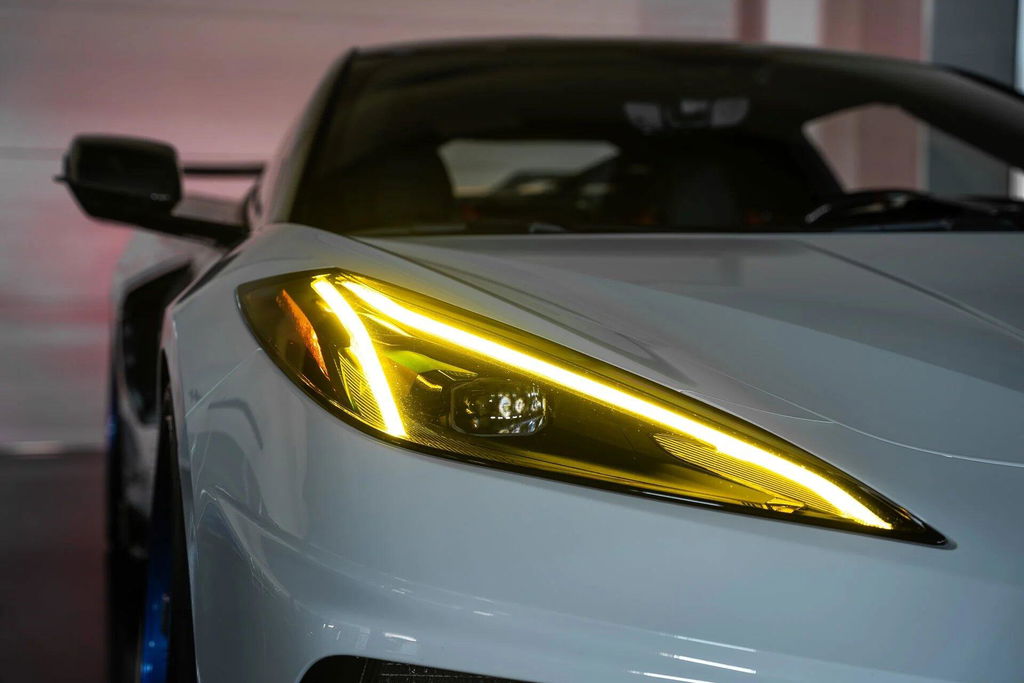 Corvette 2020–2023 – RGB Headlight DRL Module Upgrade